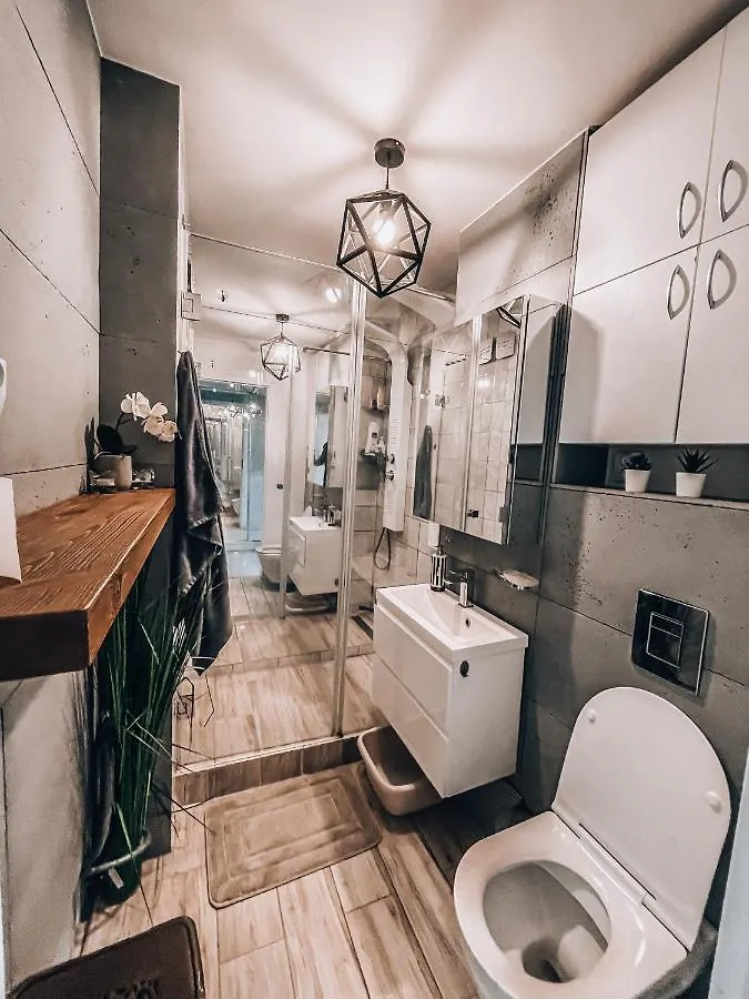 Light Apartment In The Heart Of Praga, Warsaw