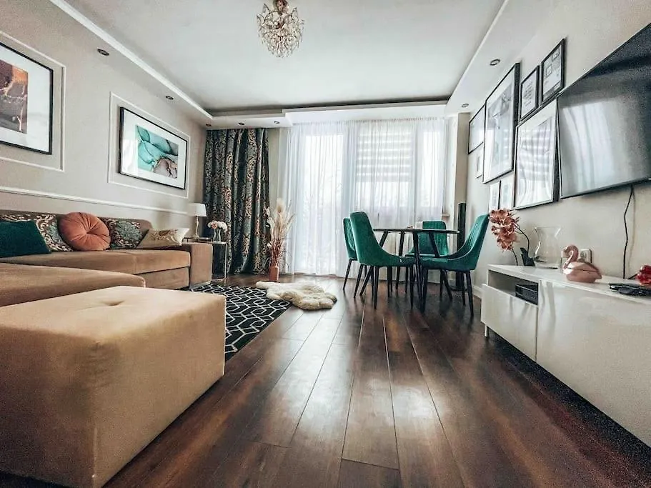 Light Apartment In The Heart Of Praga, Warsaw 0*,  Poland